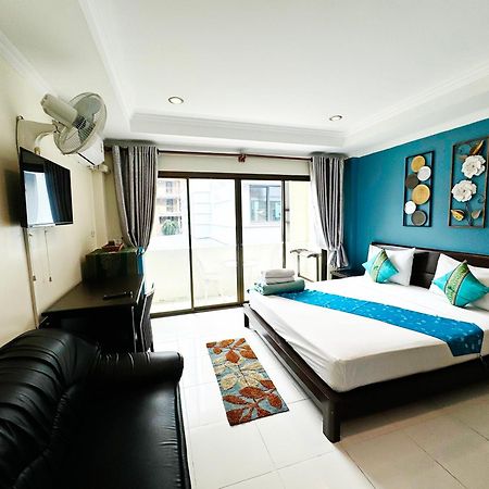 Hotel Sky Silk Decoration House Patong Exterior foto