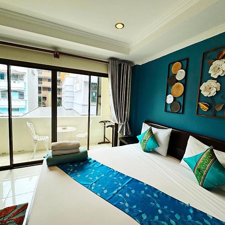 Hotel Sky Silk Decoration House Patong Exterior foto