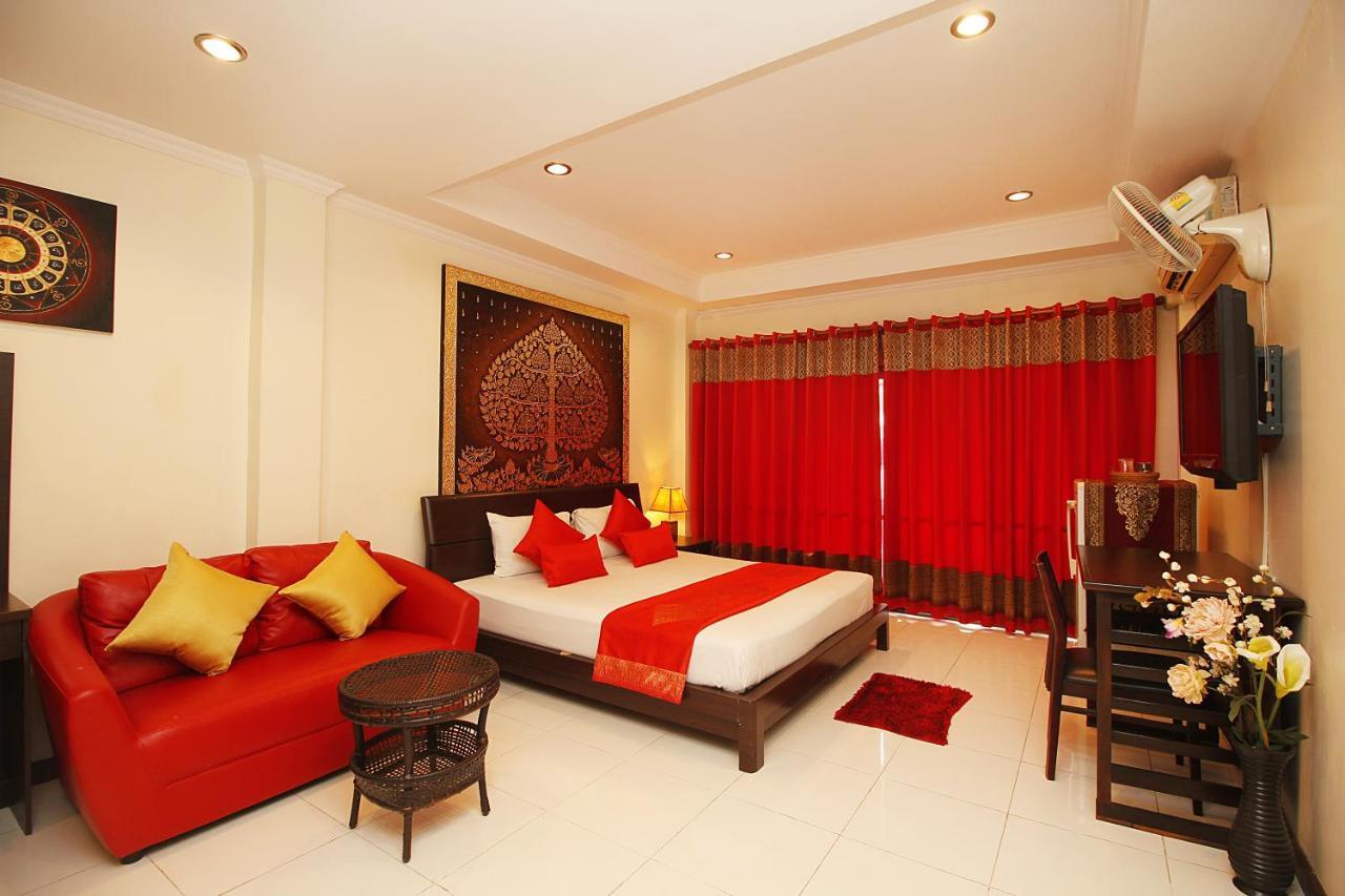 Hotel Sky Silk Decoration House Patong Exterior foto