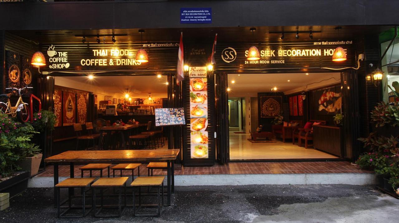 Hotel Sky Silk Decoration House Patong Exterior foto