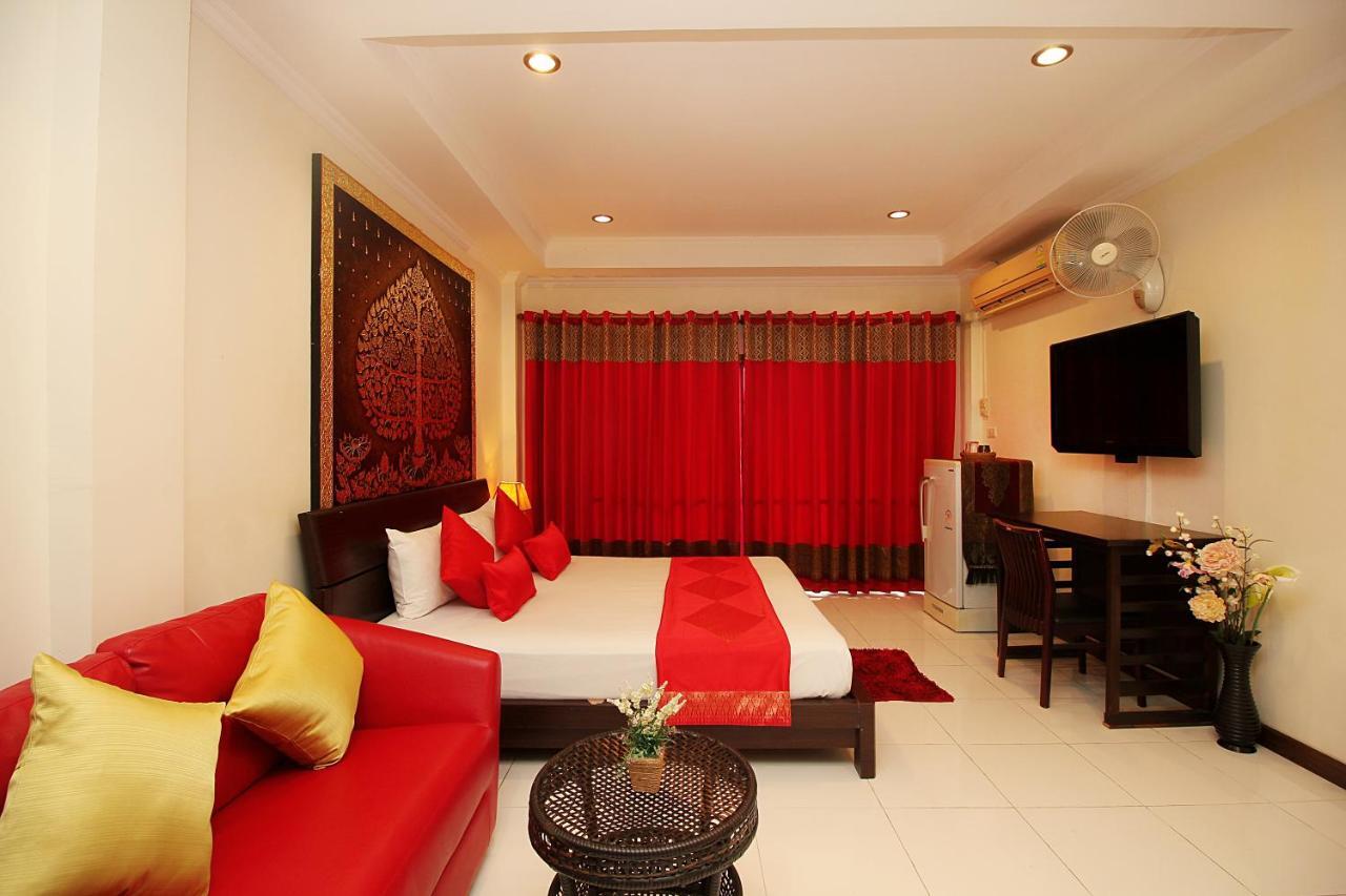 Hotel Sky Silk Decoration House Patong Exterior foto